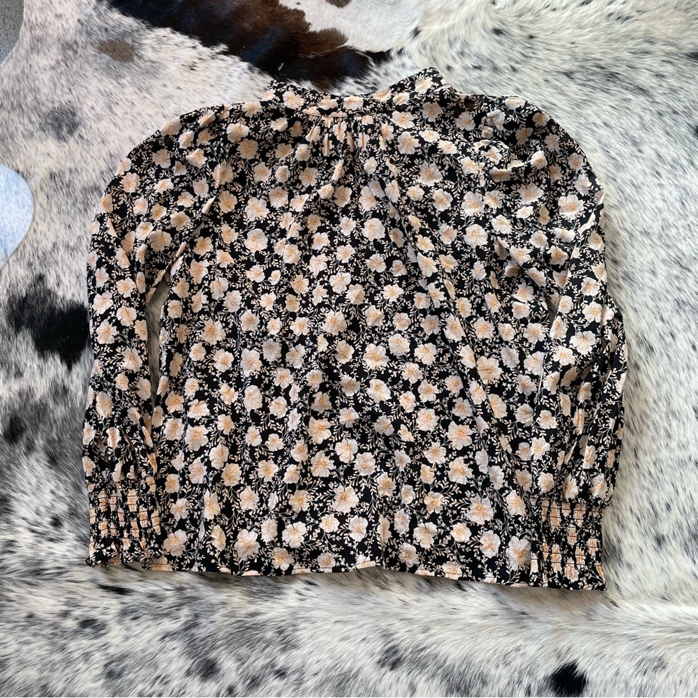 Puffy Shoulder Black and Pink Floral Blouse